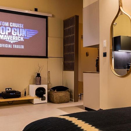 Host Inn Le Lumiere Spa & Cinema Lyon Ngoại thất bức ảnh