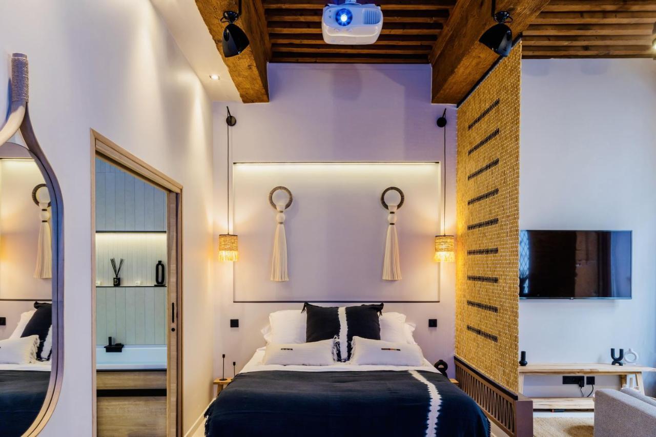 Host Inn Le Lumiere Spa & Cinema Lyon Ngoại thất bức ảnh